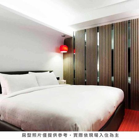 Royal Hotel Group- Central Park Branch Kaohsiung Exteriör bild