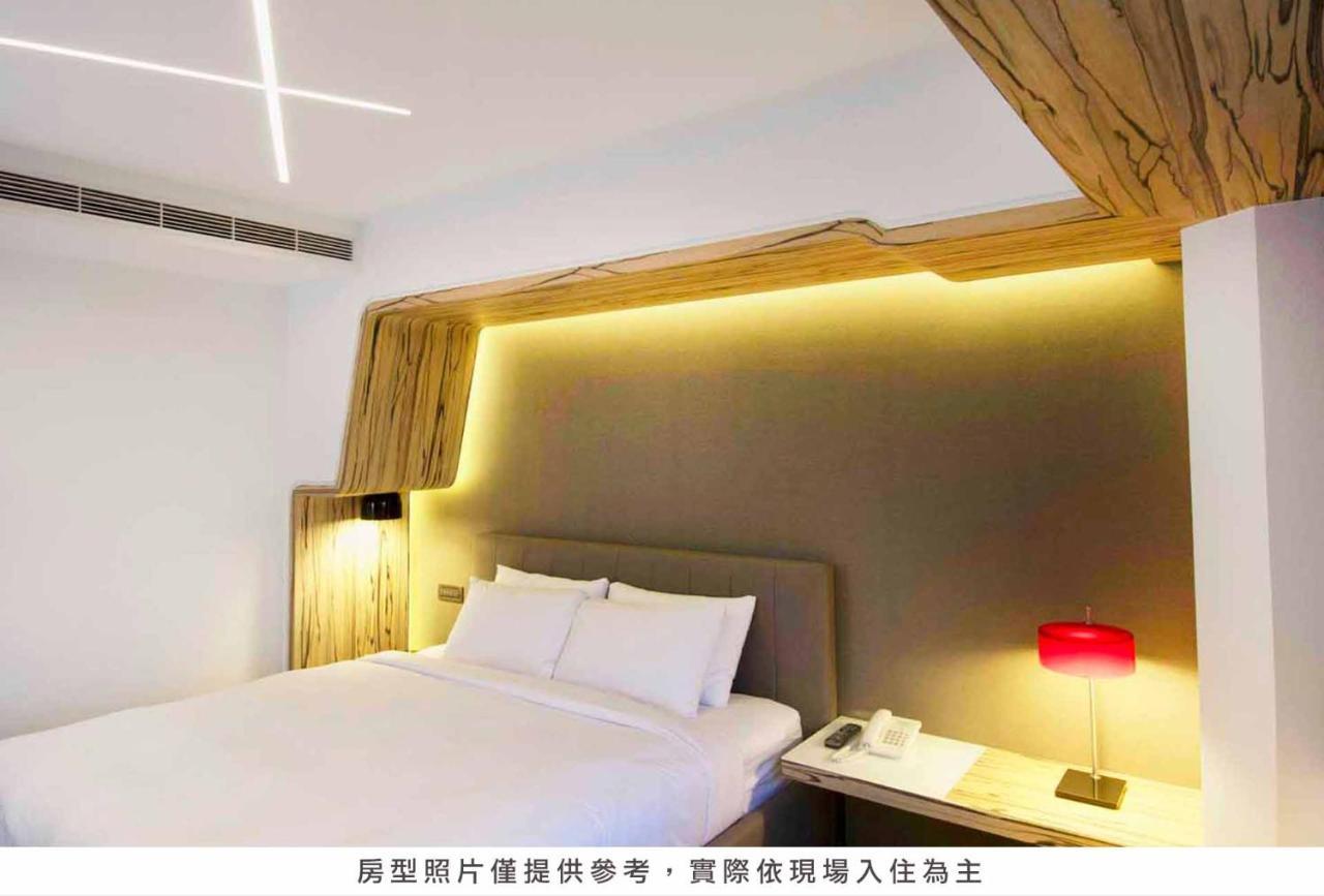 Royal Hotel Group- Central Park Branch Kaohsiung Exteriör bild