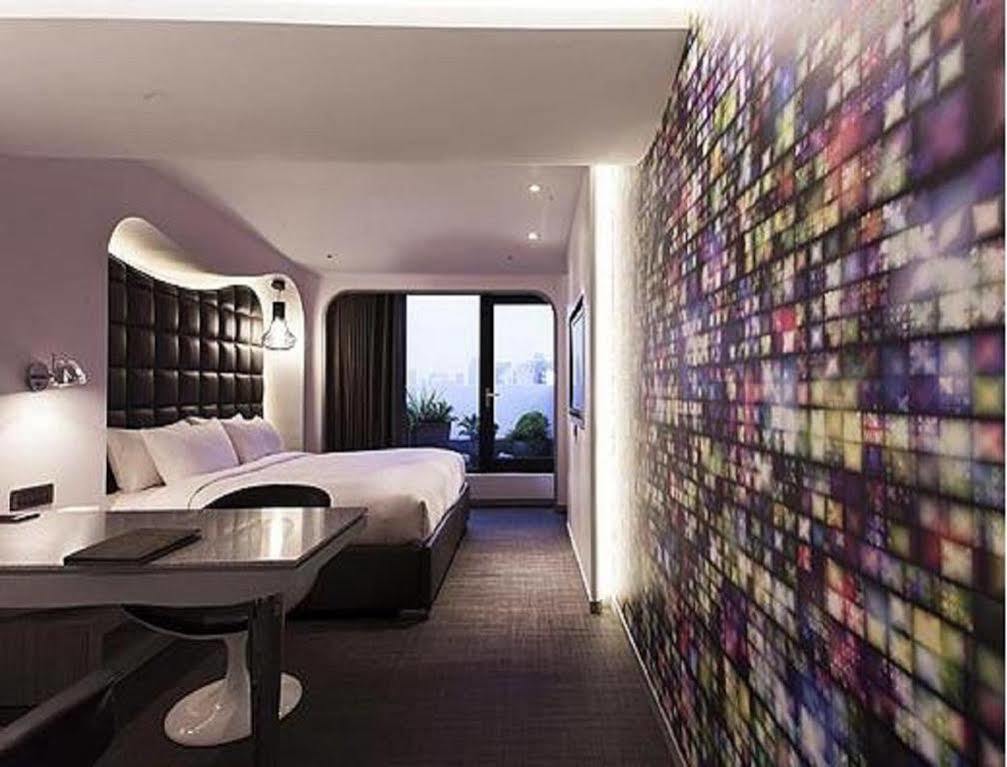 Royal Hotel Group- Central Park Branch Kaohsiung Exteriör bild